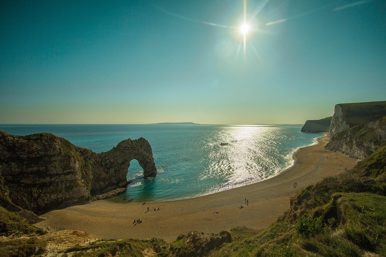 Durdle Dyrnar ...fallegt beach á ensku strönd - Durdle Door | Secret World Trip Planner