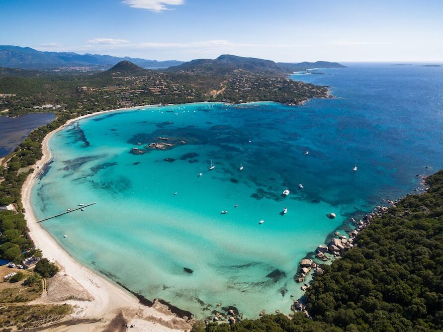 Polinesia Corsa: Santa Giulia - Porto-Vecchio | Secret World Trip Planner