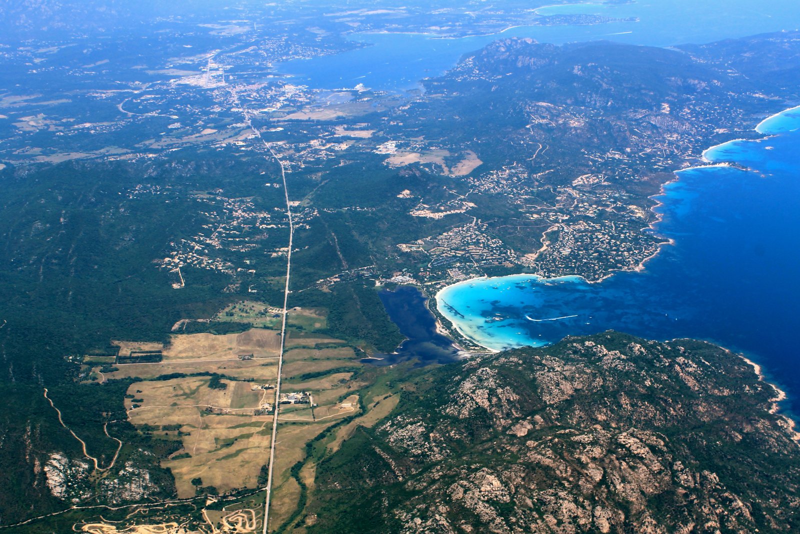 Polinesia Corsa: Santa Giulia - Porto-Vecchio | Secret World Trip Planner