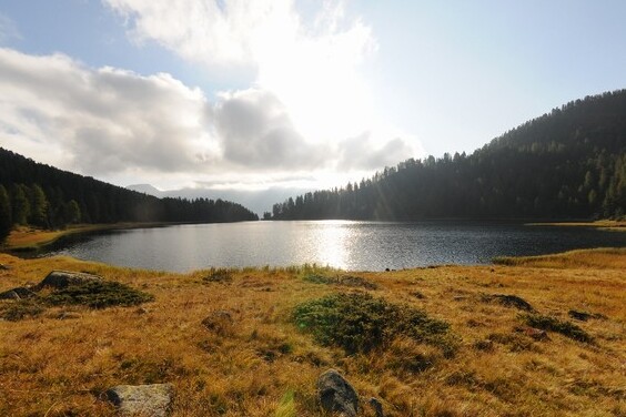 אגם מלגט (באנגלית: Lake of the Malghette) הוא אגם אלפיני בצפון מערב טרנטינו. - Campo Carlo Magno | Secret World Trip Planner