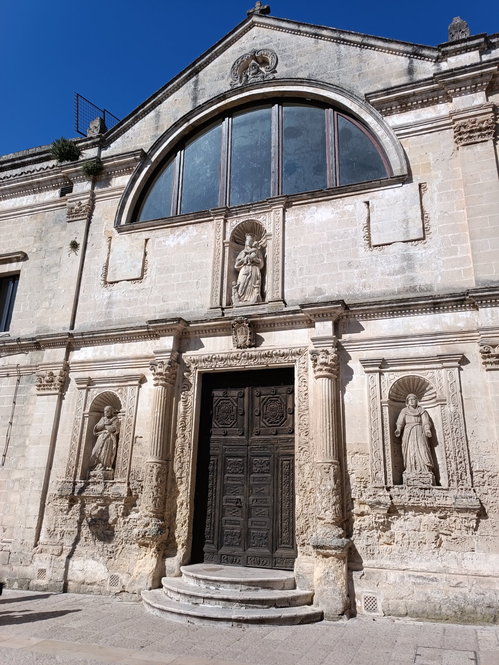La iglesia de Santa Chiara - Matera | Secret World Trip Planner