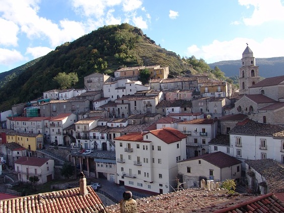 San Fele y el pequeño pueblo medieval - San Fele | Secret World Trip Planner