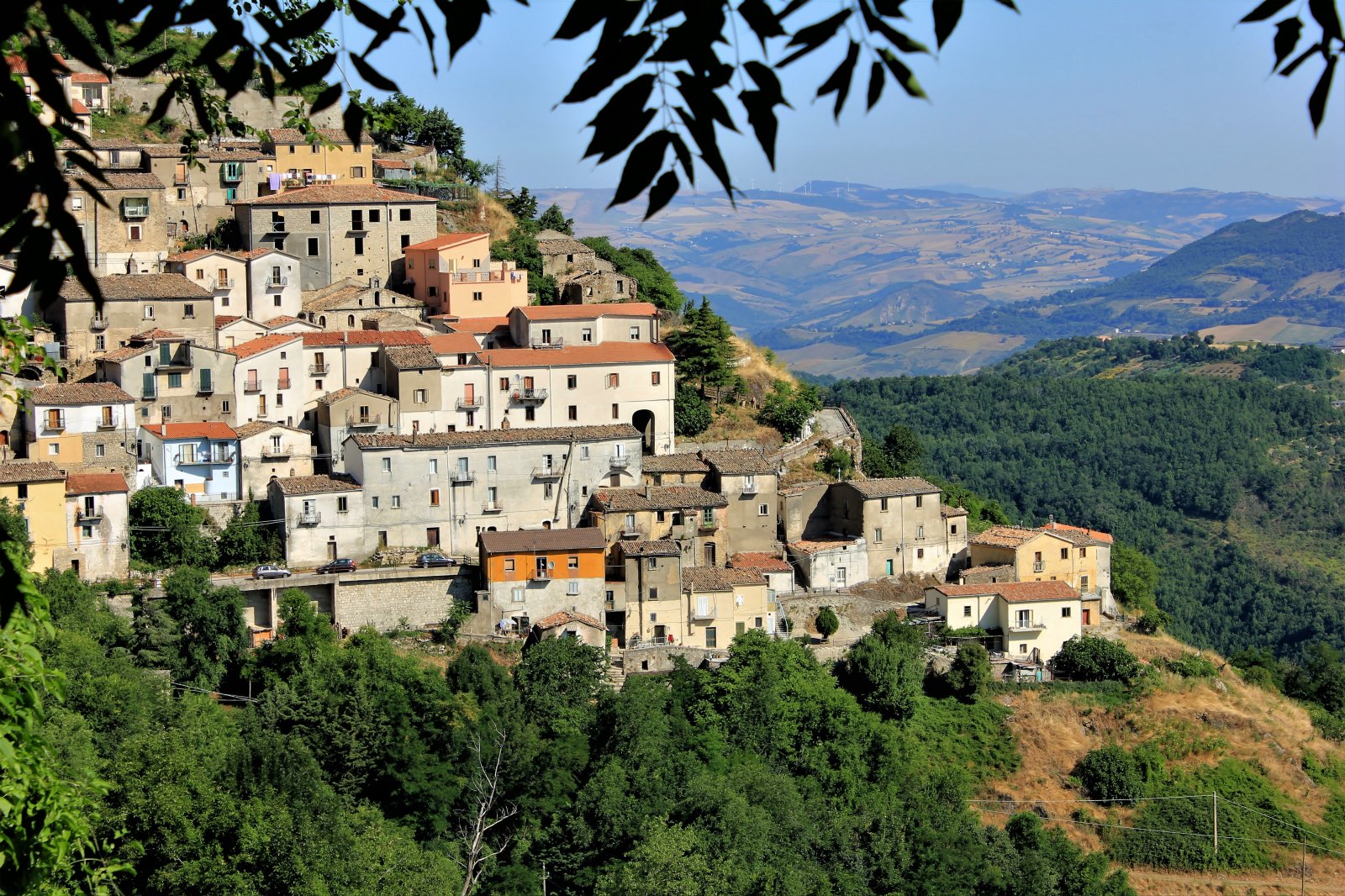 San Fele y el pequeño pueblo medieval - San Fele | Secret World Trip Planner