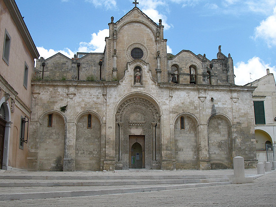 La iglesia de San Giovanni Battista - Matera | Secret World Trip Planner