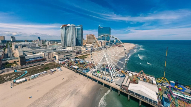 Atlantic City: A Blend of Beachside Glamour and History - Atlantic City | Secret World Trip Planner