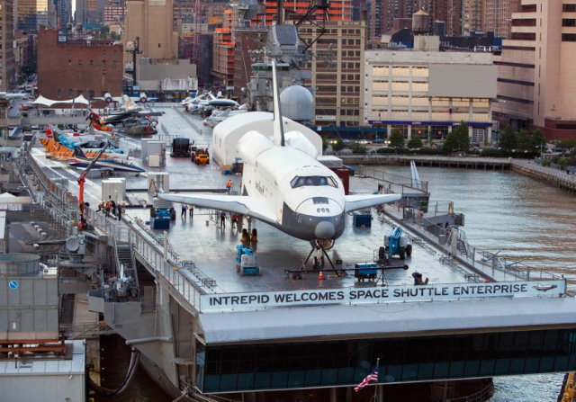 Intrepid Sea, Air and Space Museum - New York | Secret World Trip Planner