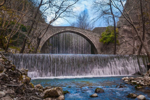 The Palaiokarya Bridge and Waterfall in Thessaly - Epar.Od. Paleokarias-Ropotou | Secret World Trip Planner