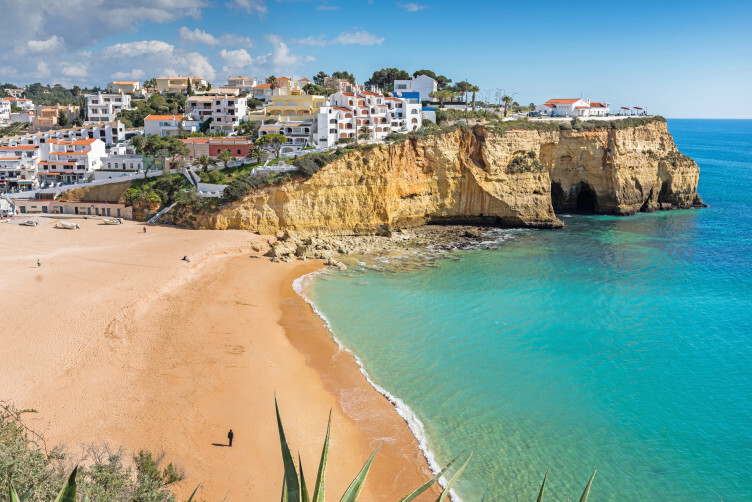 Carvoeiro: una pintoresca ciudad turística portuguesa. - Carvoeiro | Secret World Trip Planner