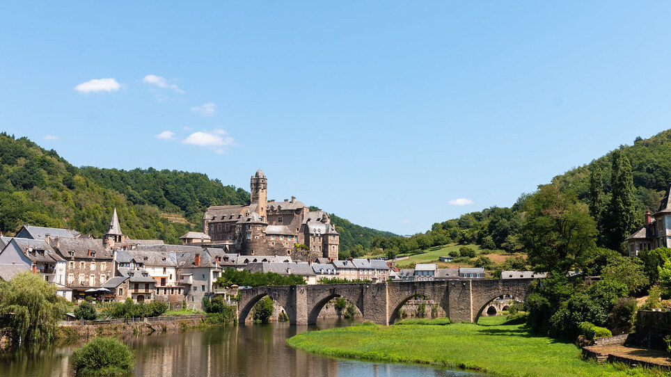 Estaing e il suo bel castello - Estaing | Secret World Trip Planner