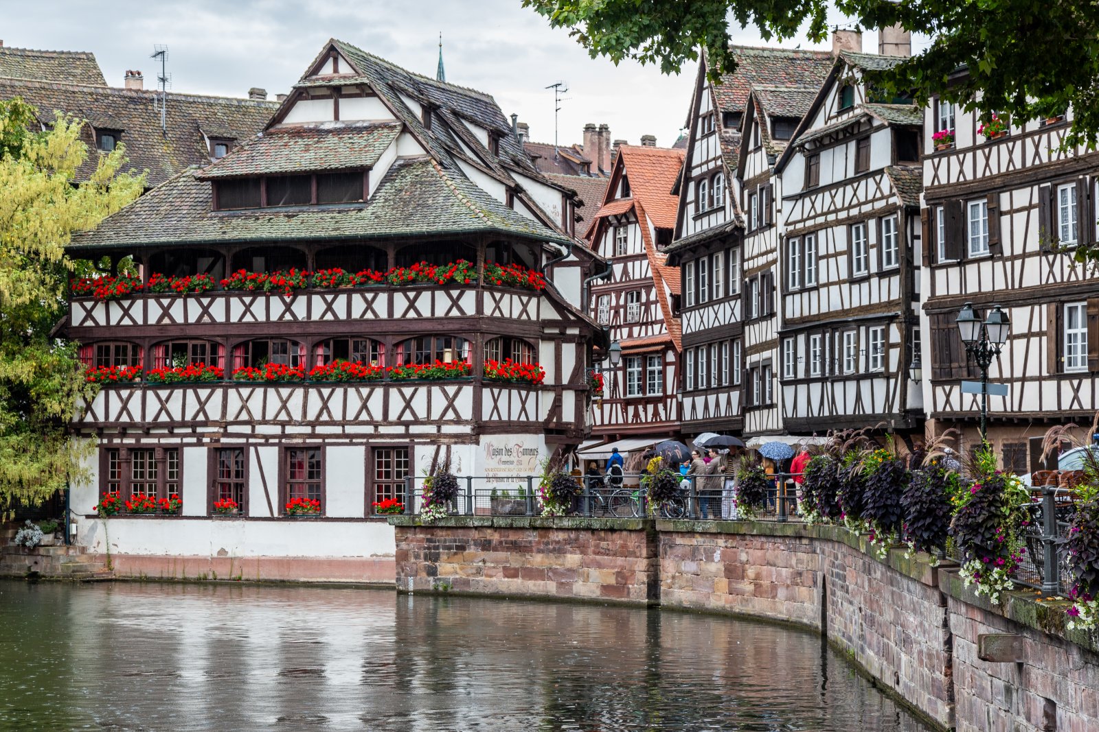 Straßburg ist eine mittelalterliche Vergangenheit und eine dynamische Zukunft - Strasburgo | Secret World Trip Planner