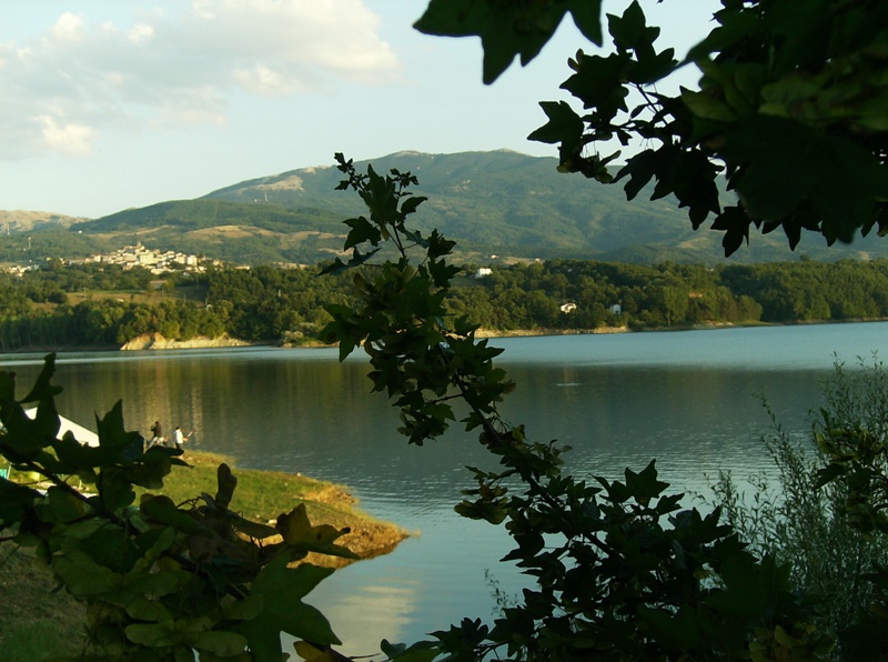 Pertusillo Lake - Lago del Pertusillo | Secret World Trip Planner