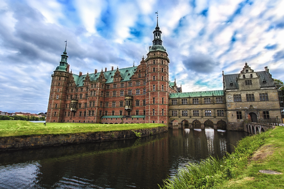 Copenhagen | Frederiksborg Castle. - Hillerød | Secret World Trip Planner