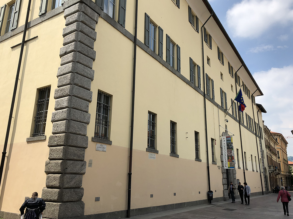 As | Pinacoteca Civica - Como | Secret World Trip Planner