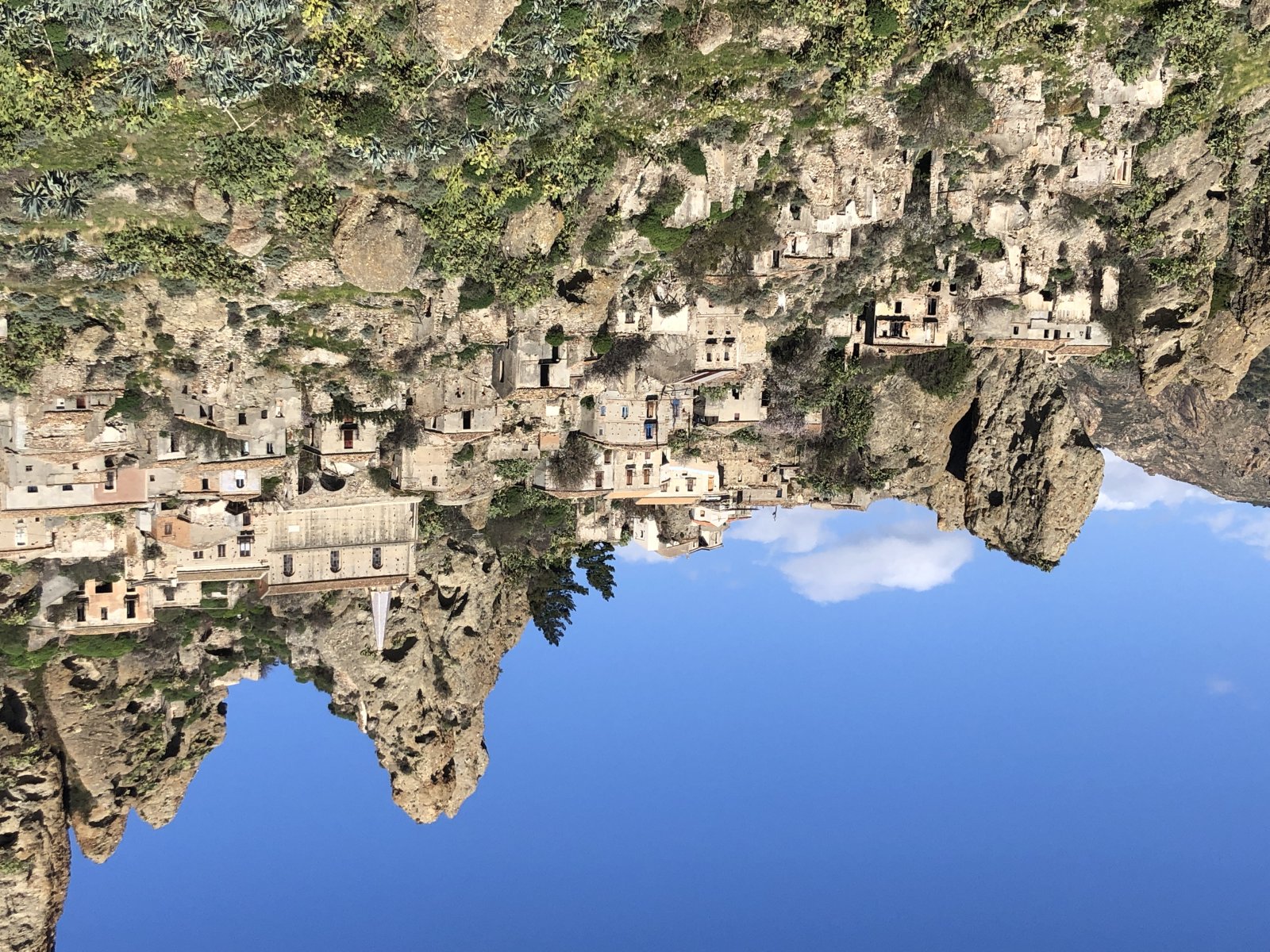 Pentedattilo: el pueblo del mito - Pentidattilo | Secret World Trip Planner