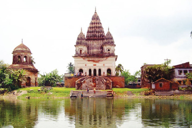 Il complesso del Tempio di Puthia - Puthia | Secret World Trip Planner