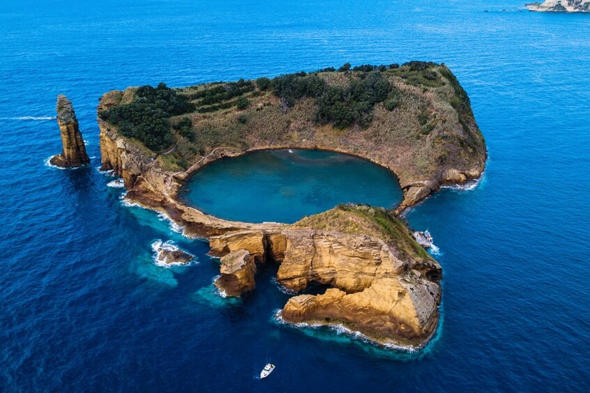 Islet of Vila Franca do Campo | A small paradise  — Vila Franca do Campo