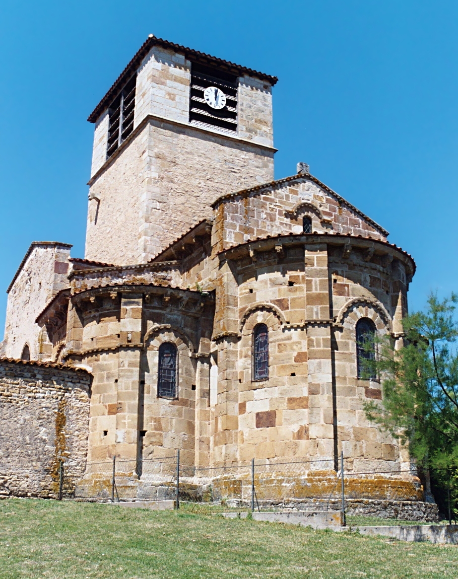 Auvergne | Eglise Saint-Jean, - Glaine-Montaigut | Secret World Trip Planner