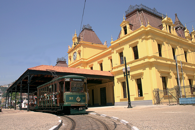 Le tramway touristique - Santos - SP | Secret World Trip Planner
