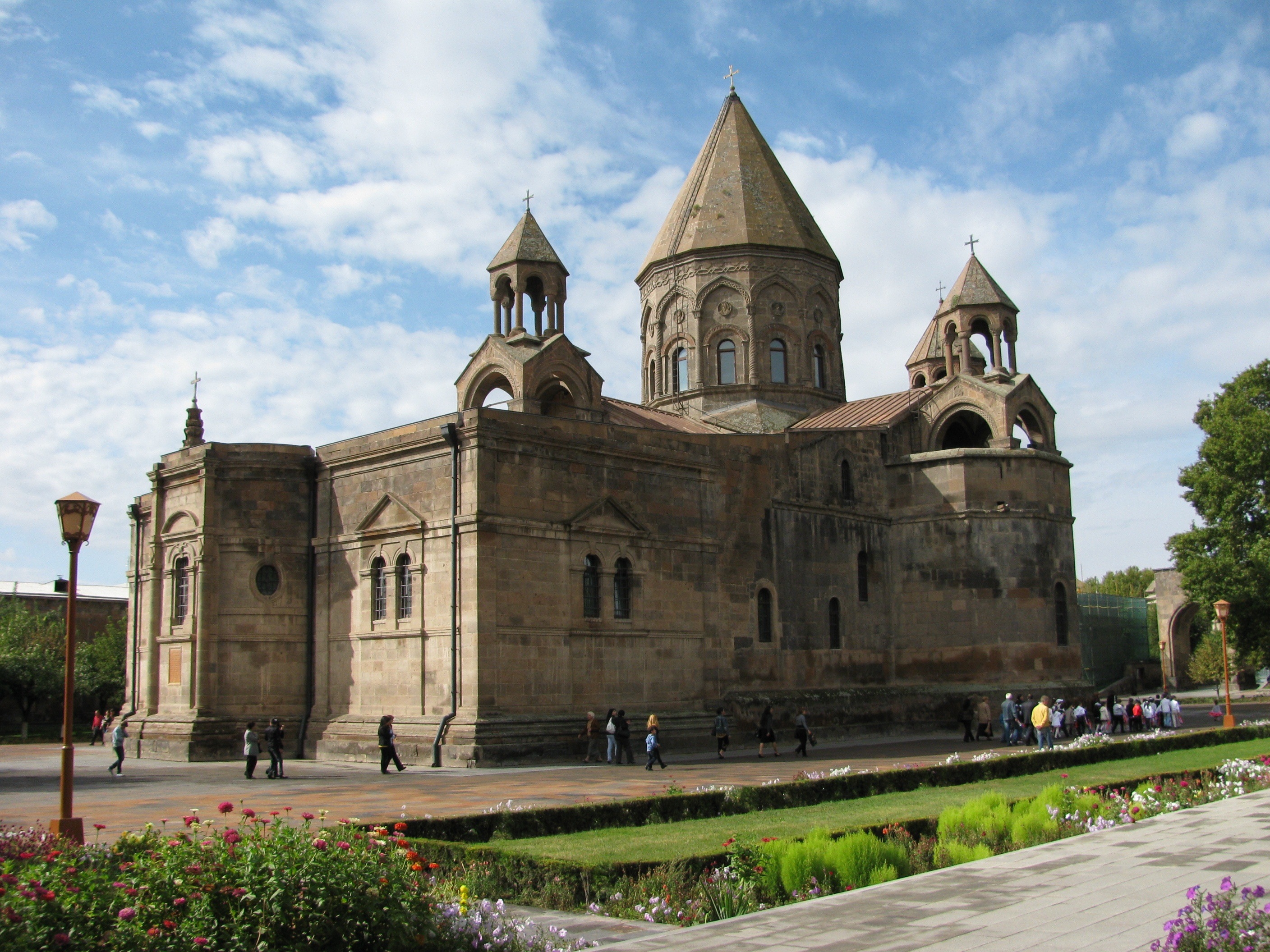 Echmiadzin大教堂 - Echmiadzin | Secret World Trip Planner