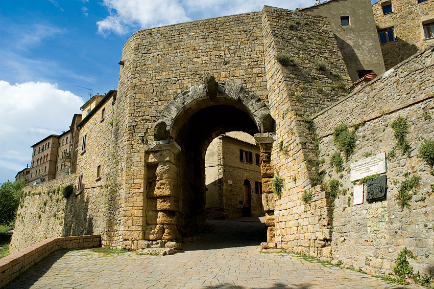 โวลแตร์รา - Volterra | Secret World Trip Planner