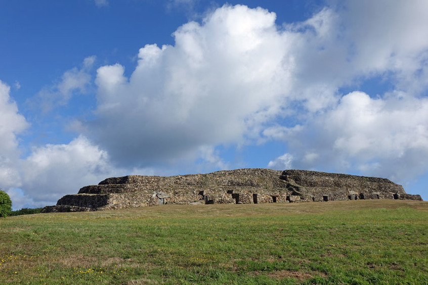 The largest megalithic museum in Europe? The Barnenez Mound — Plouezoc'h