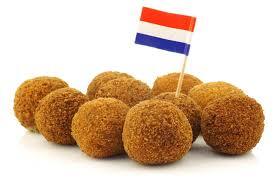 Bitterballen - Uno de los mejores alimentos holandeses | Secret World Trip Planner