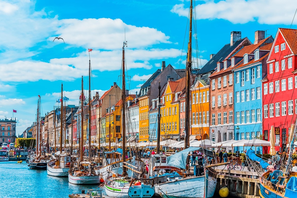 The Nyhavn is an iconic Copenhagen canal. - København | Secret World Trip Planner