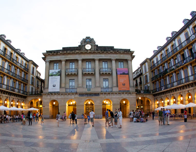 Constitution Plaza - Donostia | Secret World Trip Planner