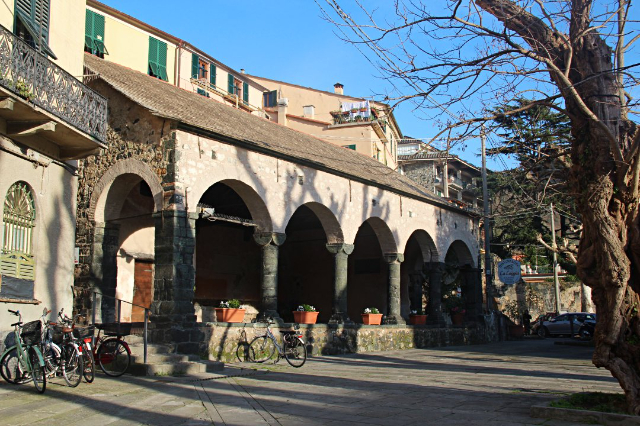 نزل من القرون الوسطى - Levanto | Secret World Trip Planner