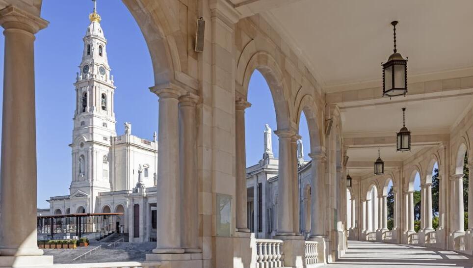 Shrine of Fatima: among the largest shrines in Europe - Fatima | Secret World Trip Planner