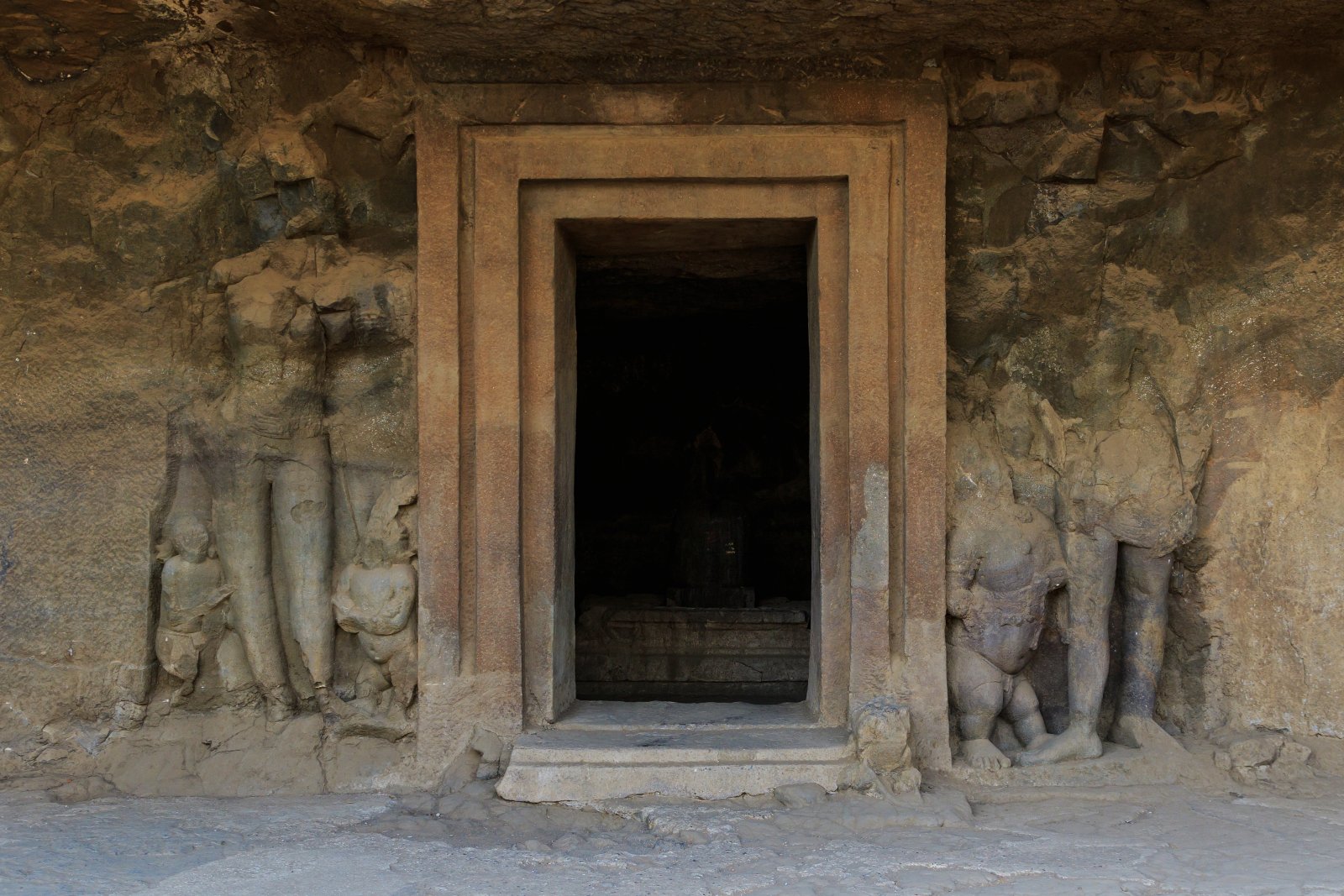 Elephanta sziget (Gharapuri) - a barlangváros - Navi Mumbai | Secret World Trip Planner