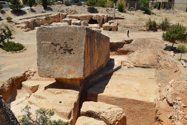 Baalbek, Lebanon,the most mysterious Roman ruins - Baalbek | Secret World Trip Planner