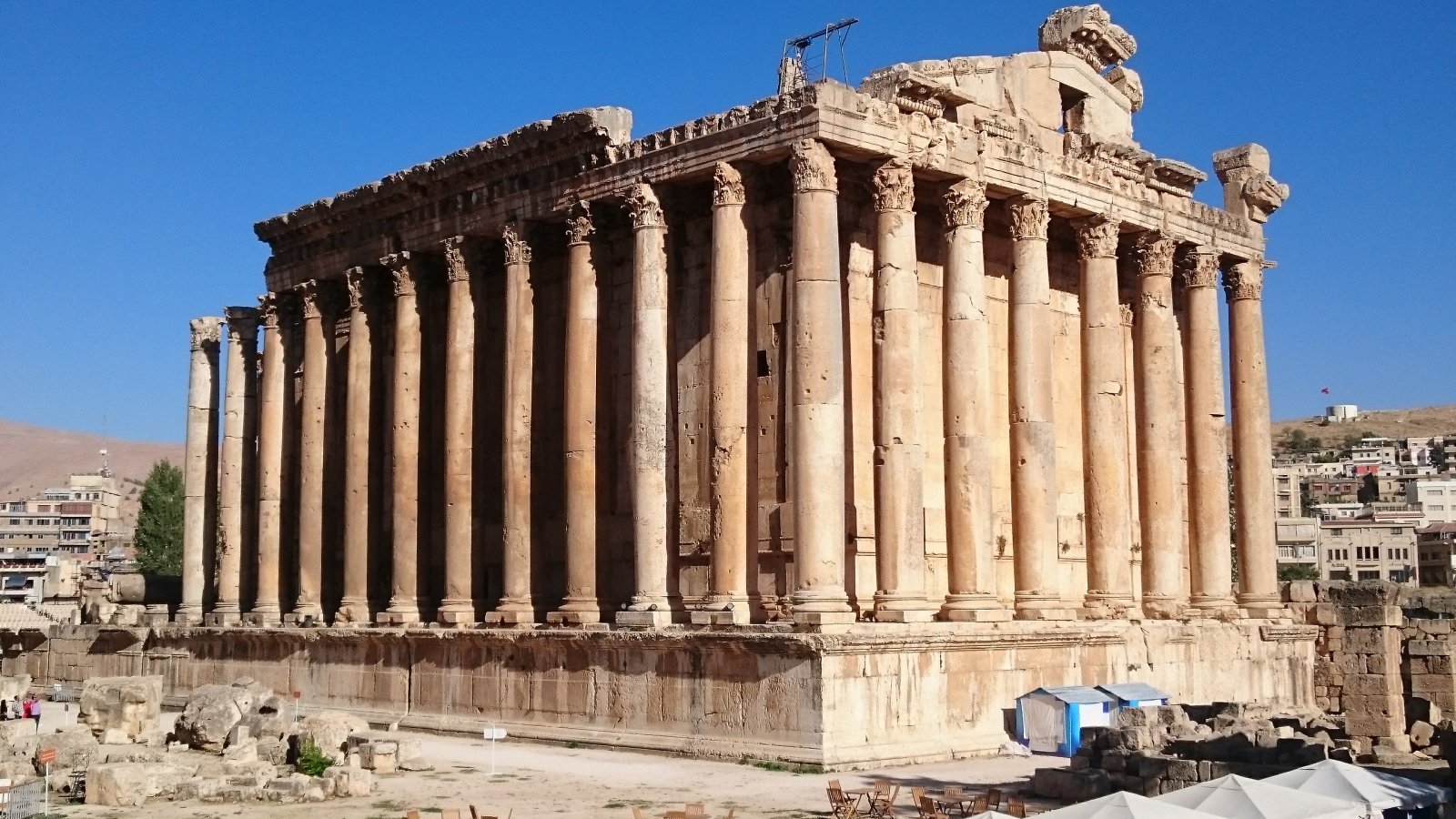 Baalbek, Lebanon,the most mysterious Roman ruins - Baalbek | Secret World Trip Planner