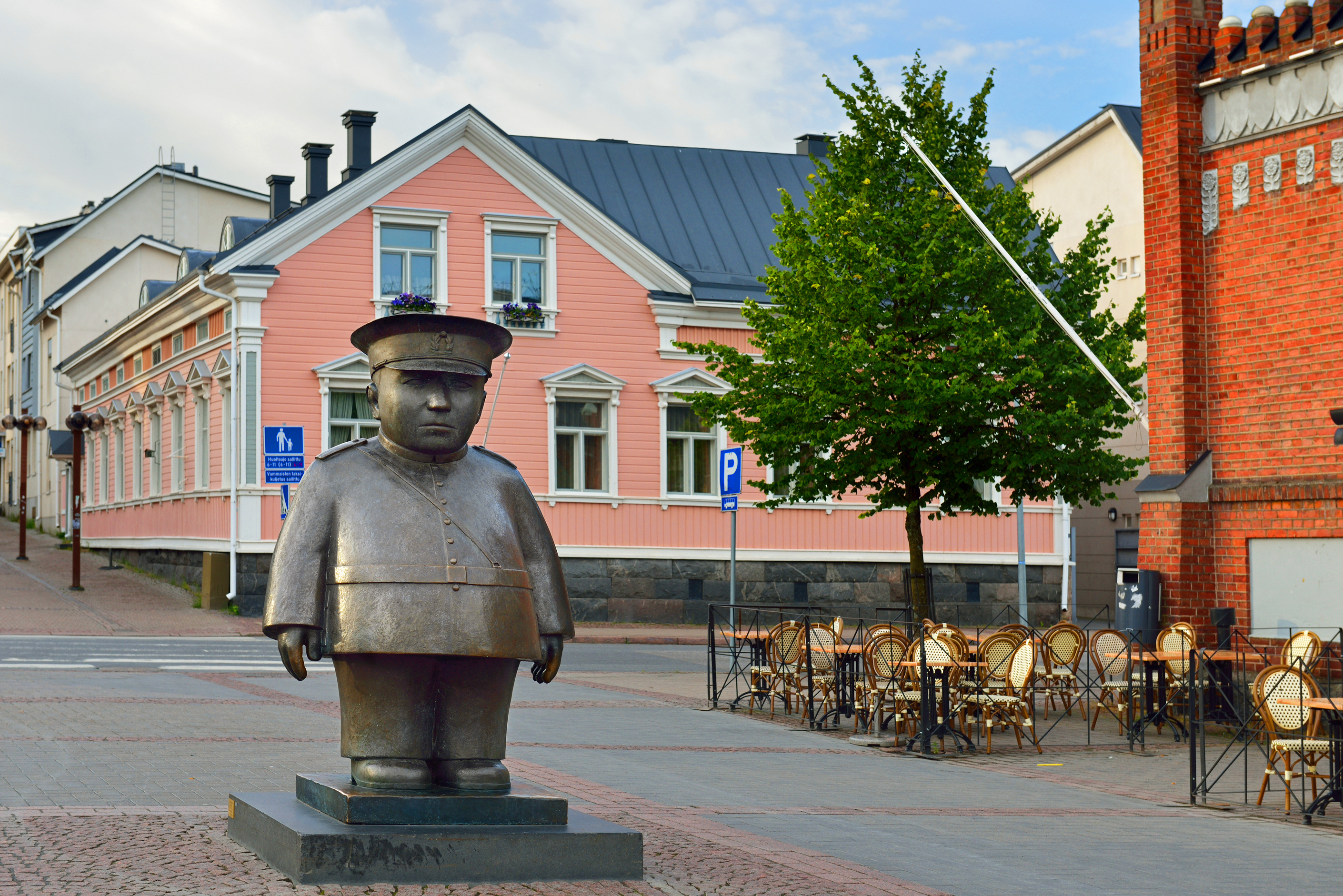 Sweet little Oulu lies near the Gulf of Bothnia - Oulu | Secret World Trip Planner
