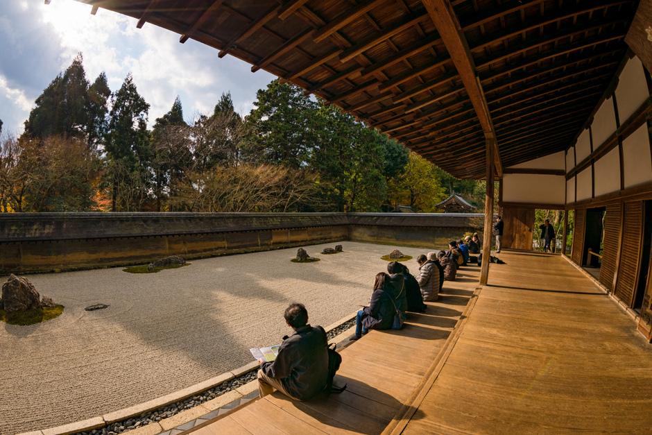 Świątynia Ryoanji i najsłynniejszy ogród skalny w Japonii - Ky?to-shi | Secret World Trip Planner