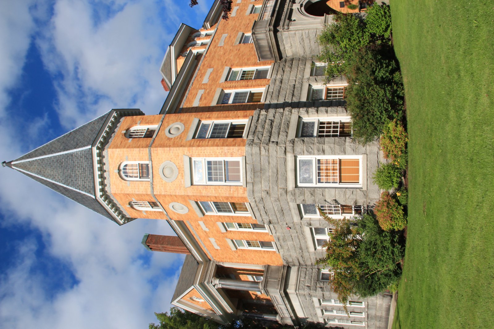Haskell Bure Maktaba na Opera House - Stanstead | Secret World Trip Planner