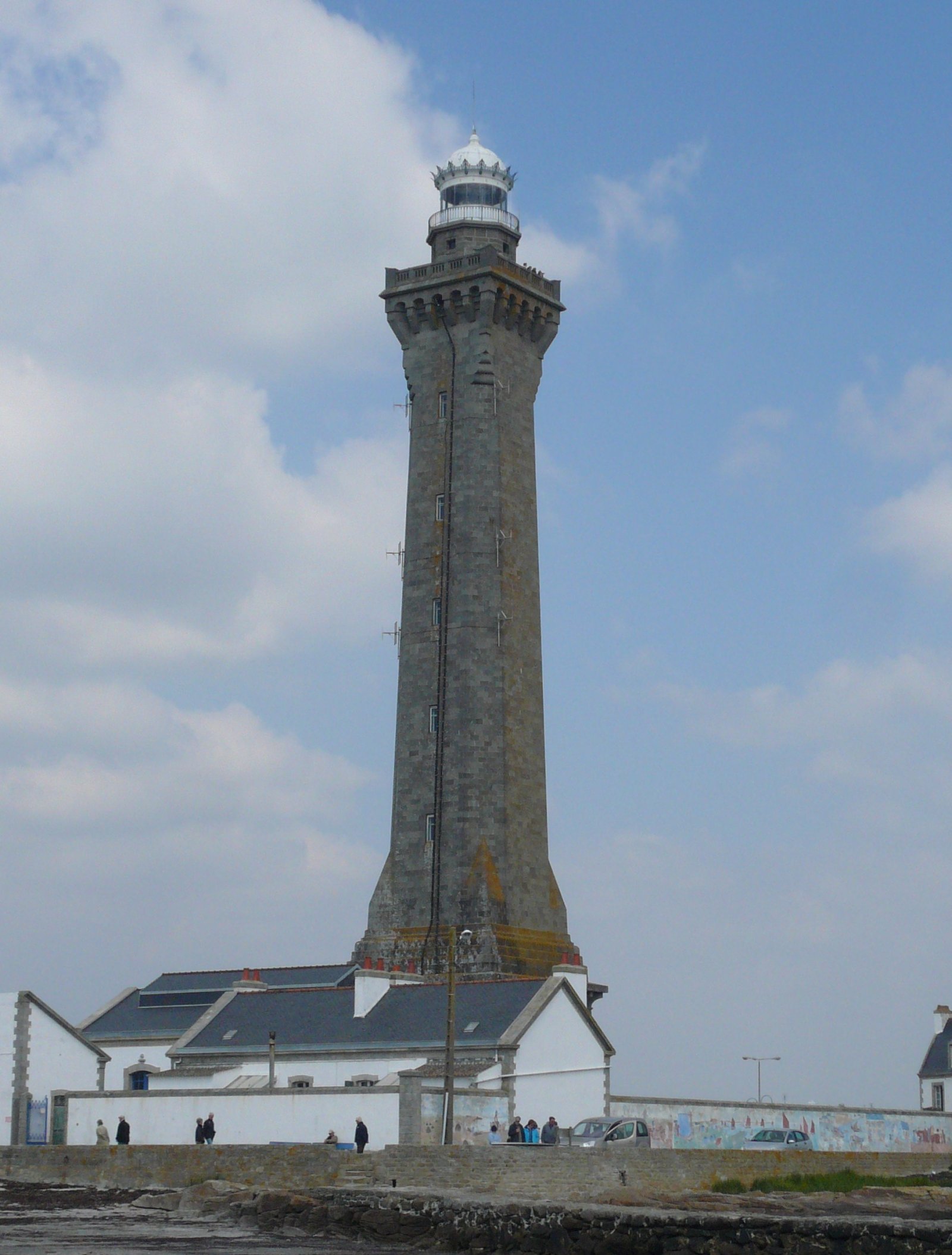 Penmarc |  The Lighthouse at Eckhmül - Penmarch | Secret World Trip Planner
