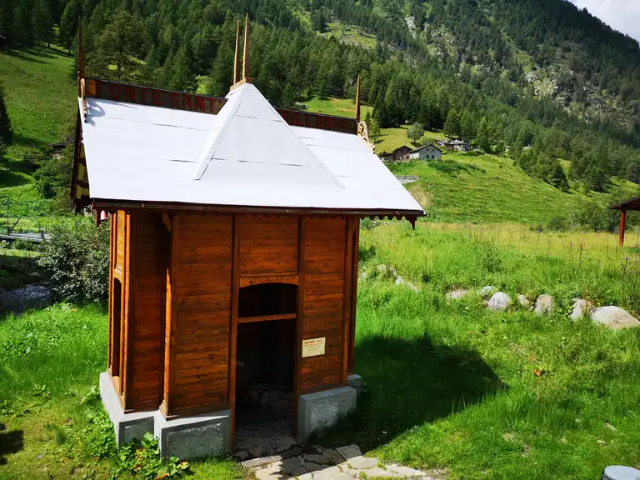 Sant'Apollonia szökőkútja - Via Statale del Passo Gavia | Secret World Trip Planner