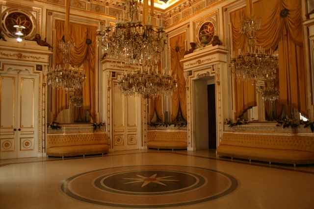 Herzogliches Schloss von Corigliano Calabro - Corigliano Calabro | Secret World Trip Planner