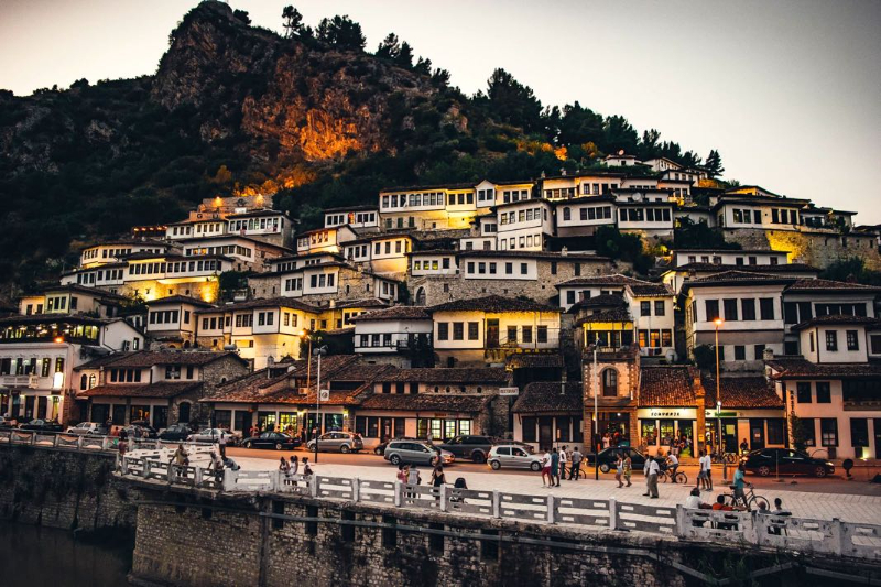 Shahar og'irligi - Distretto di Berat | Secret World Trip Planner