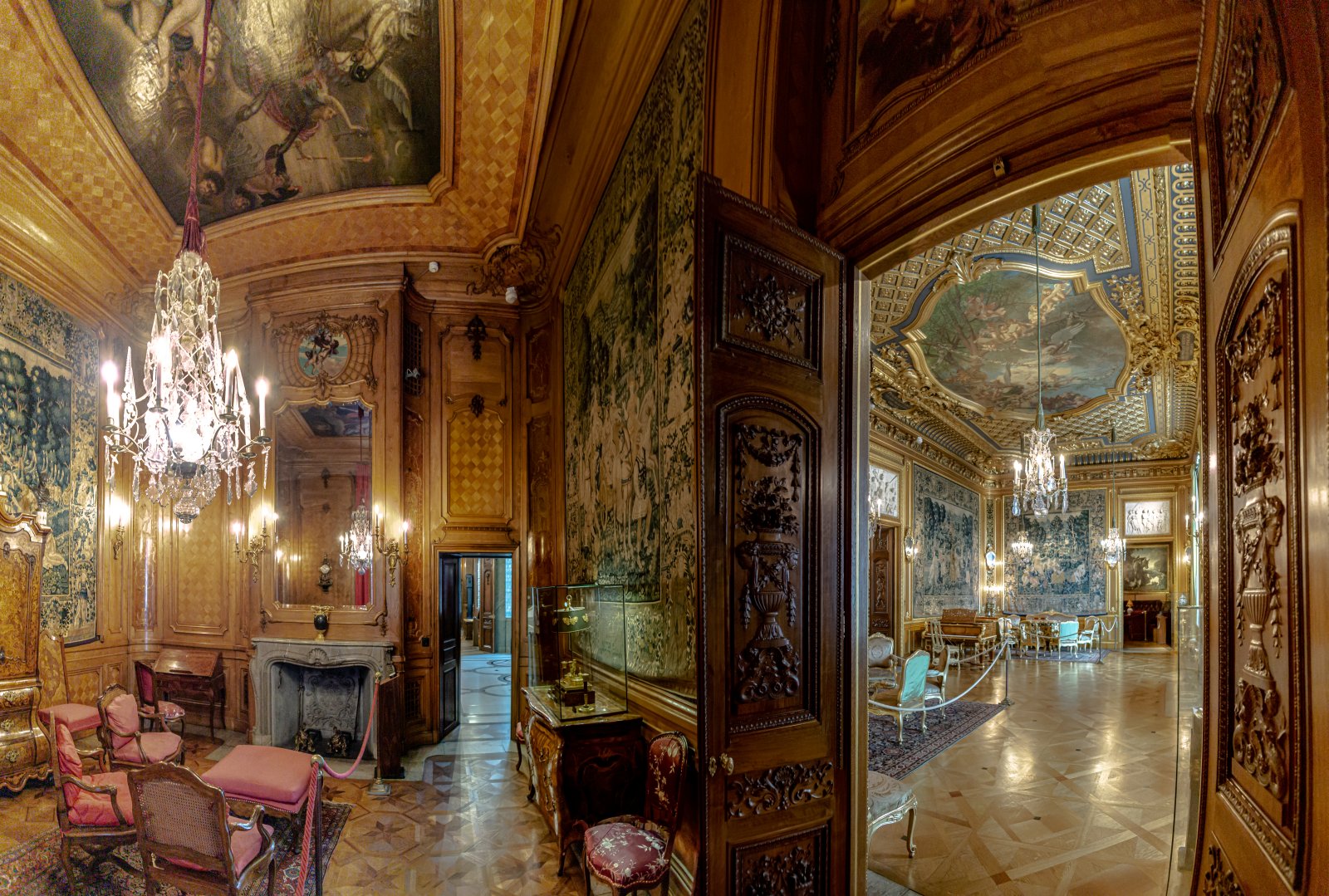 El Palacio Hallwyl - Hamngatan 4 | Secret World Trip Planner