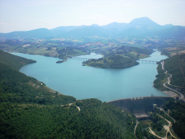 Llac De Cingoli - Lago di Cingoli | Secret World Trip Planner