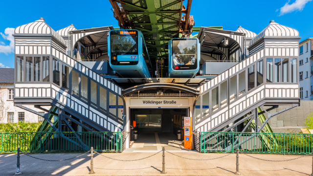Wuppertalská visutá železnica - Wuppertal | Secret World Trip Planner