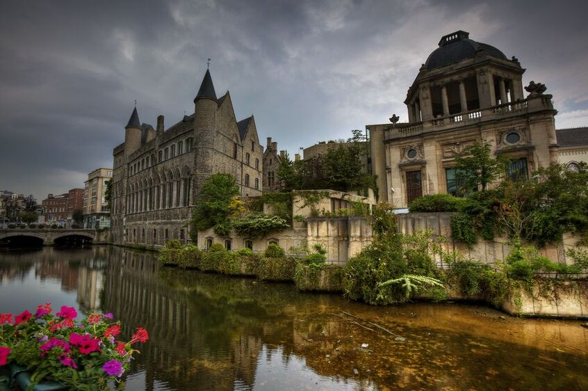 Geeraard la Piedra del Diablo en Gante, Bélgica — Gent