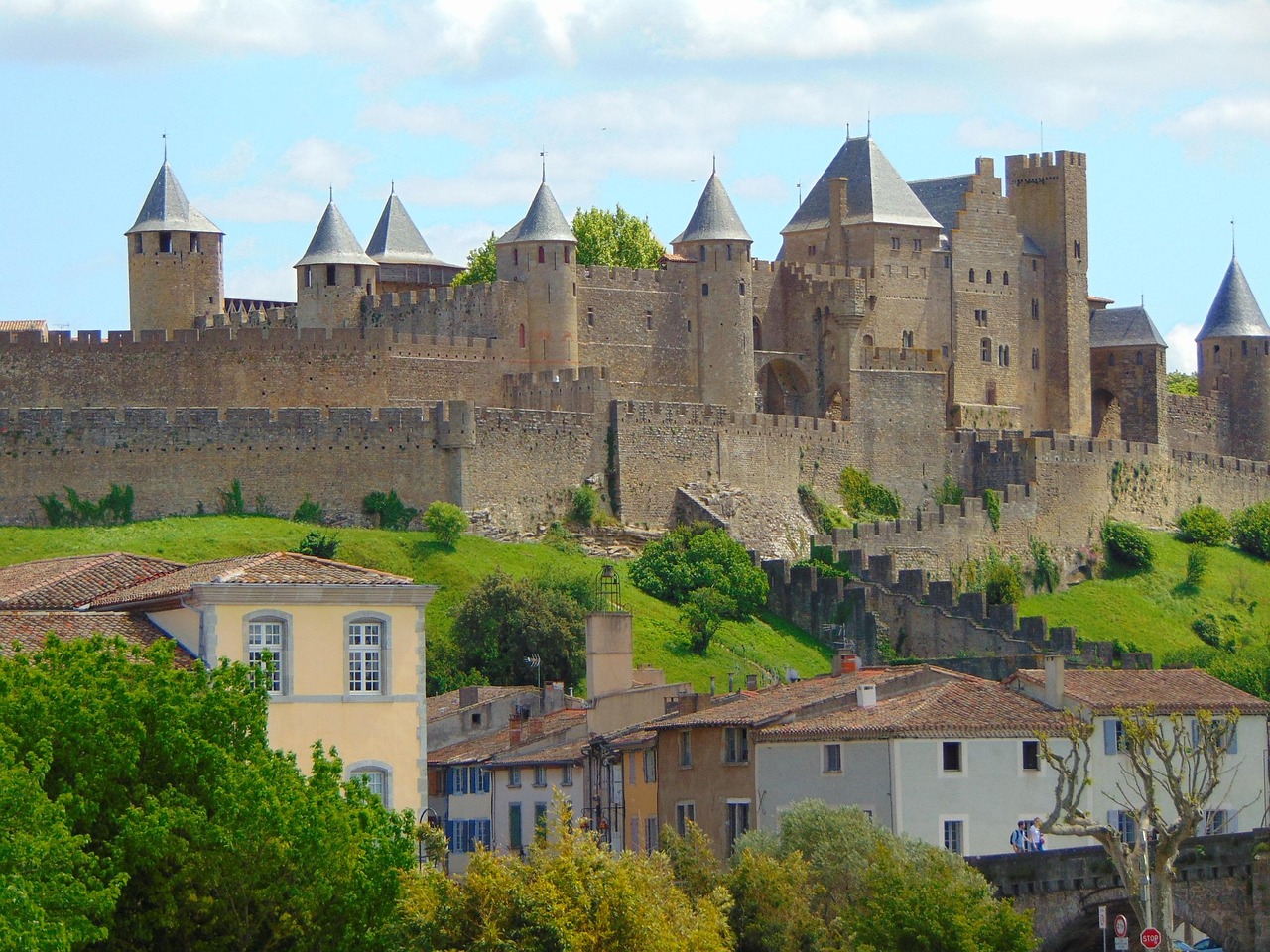 El Château Comtal (Castillo del Conde) en Carcassonne - Carcassonne | Secret World Trip Planner
