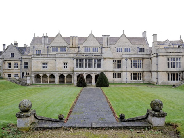اپتھورپ پیلس - Apethorpe | Secret World Trip Planner