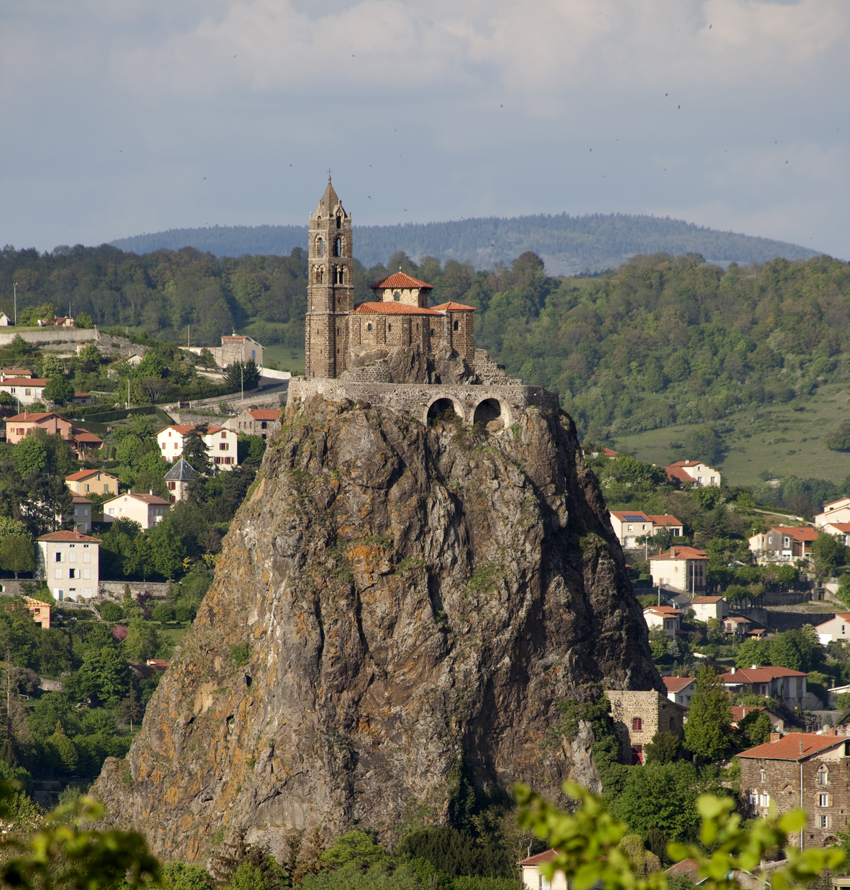 San Miguel de Aiguilhe - Aiguilhe | Secret World Trip Planner