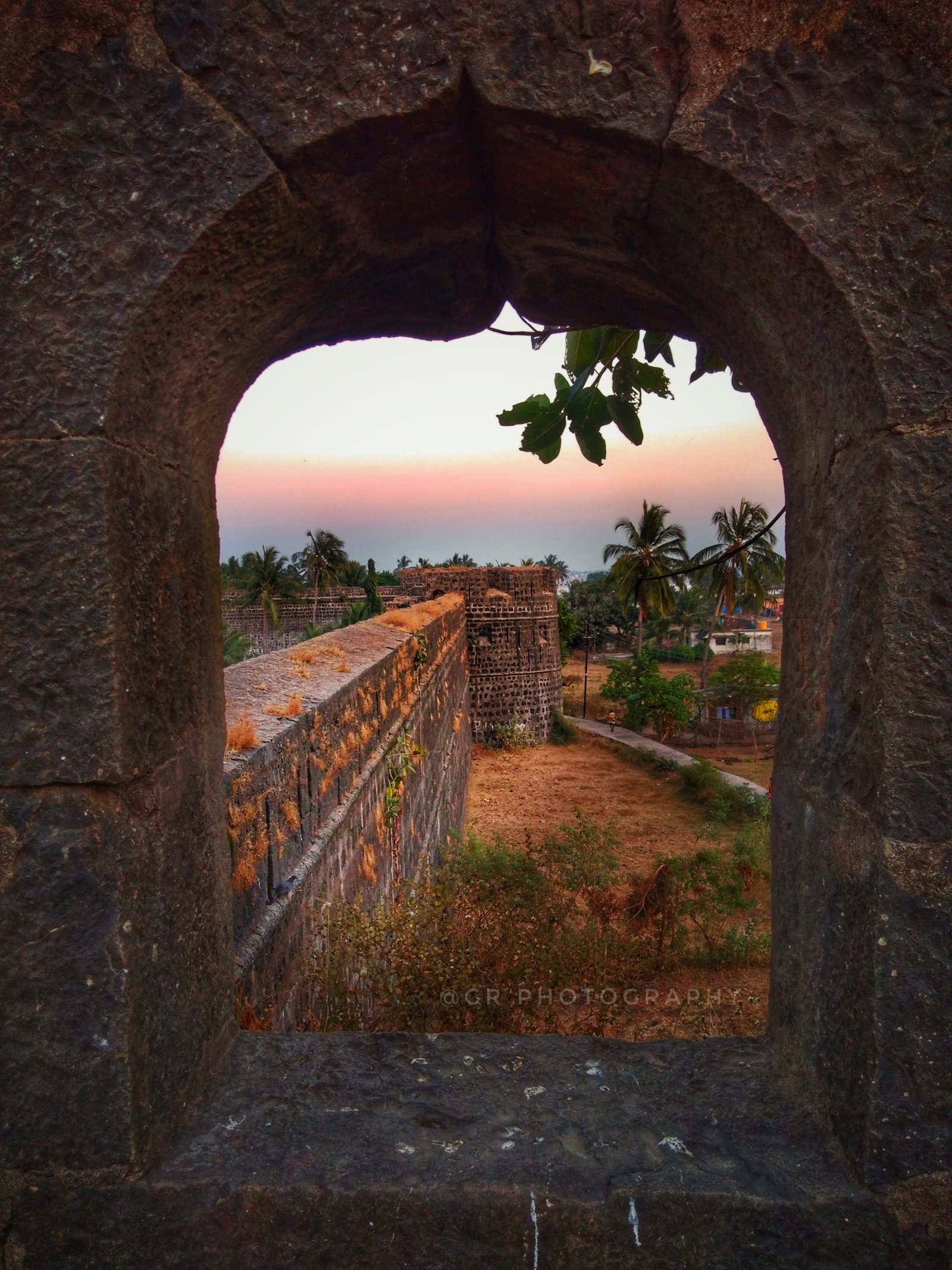 Maharashtra: il forte portoghese Arnala - Arnala | Secret World Trip Planner