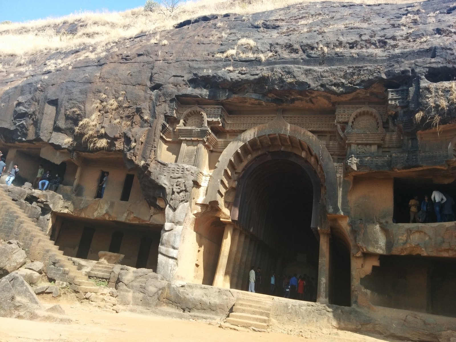 Ing Bhaja Guwa-Guwa - Malawali N.m. | Secret World Trip Planner