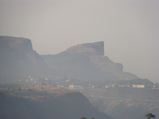 Nagphani (Cobra kang Hood), 12 km adoh saka Lonavala - Lonavala | Secret World Trip Planner